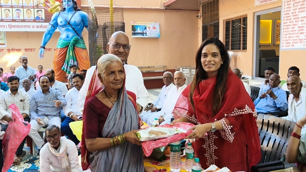 IMG20261007093905 01 श्री परमेश्वराच्या कृपाछायेत अयोध्या-काशी यात्रेची भक्तिमय सांगता