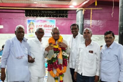 IMG 20261027 160612 ज्येष्ठ नागरिकांच्या हक्कांसाठी आता संघटित लढा! श्री परमेश्वर ज्येष्ठ नागरिक सेवा संघाच्या अध्यक्षपदी महावीरचंद श्रीश्रीमाळ